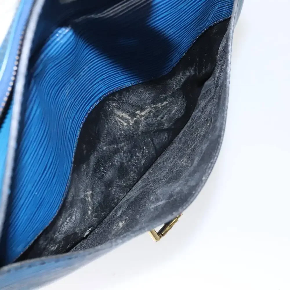 LOUIS VUITTON Epi June Feuille Shoulder Bag Blue M52155